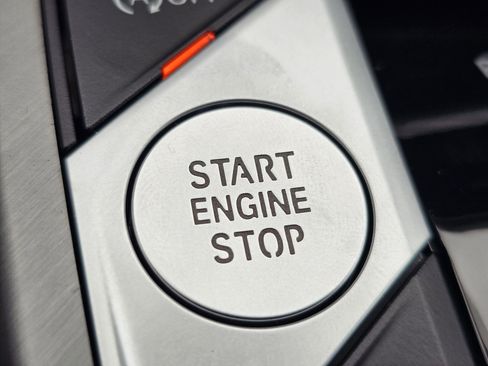 New 2026 BMW 430i xDrive w/ M Sport Package image 21