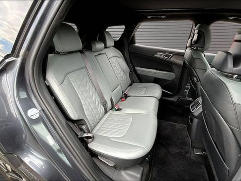 Used 2024 Kia Sportage X-Line w/ X-Line Premium Package AWD/4WD image 24