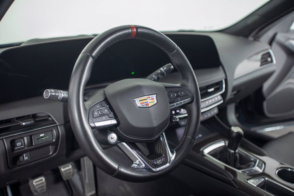 Used 2025 Cadillac CT5 V Blackwing w/ Parking Package RWD image 27