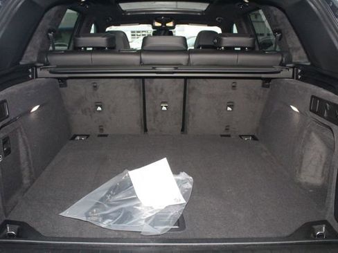 New 2026 BMW X5 xDrive40i w/ M Sport Package image 7