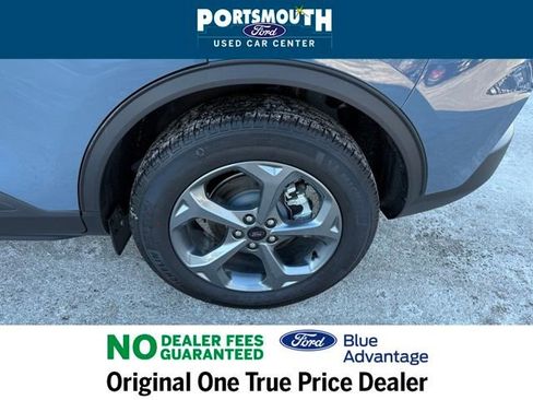 Certified 2025 Ford Escape ST-Line Select w/ Tech Pack #1 image 27