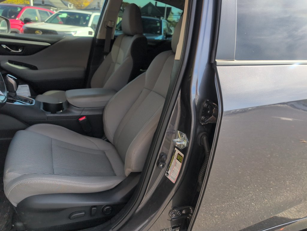 Used 2023 Subaru Legacy Premium AWD/4WD image 14