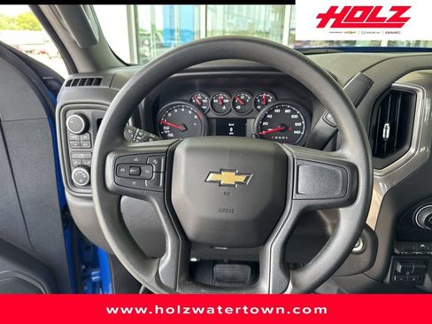 Certified 2025 Chevrolet Silverado 1500 Custom w/ Turbomax Blackout Package AWD/4WD image 18