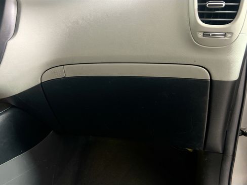 Used 2018 Kia Soul + FWD image 33