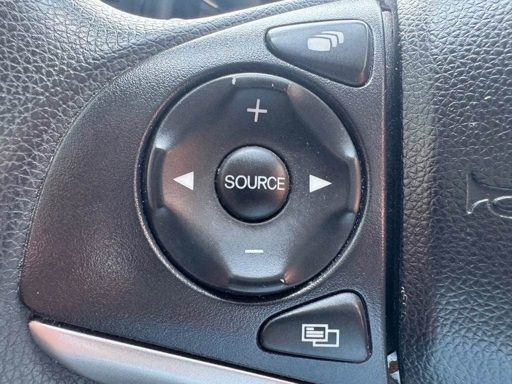 Used 2019 Honda Fit EX image 18