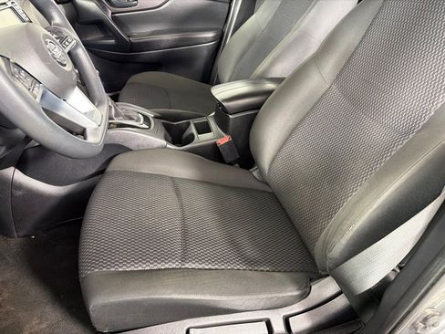 Used 2021 Nissan Rogue Sport S FWD image 10