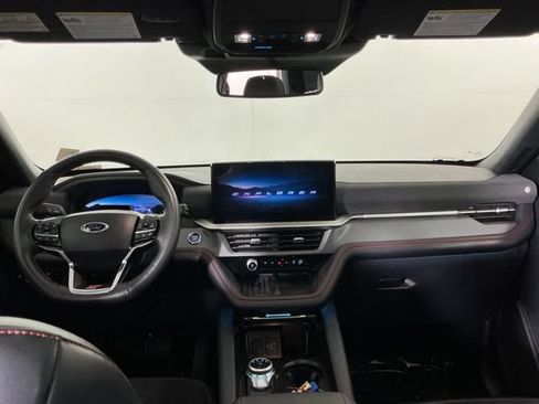 Used 2025 Ford Explorer ST w/ Sun And Sound Package AWD/4WD image 27