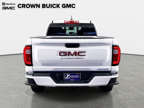 New 2026 GMC Canyon Elevation w/ Convenience Package RWD image 6