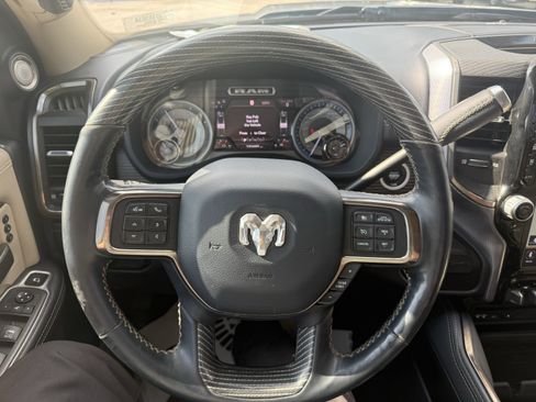 Used 2019 RAM 2500 Limited AWD/4WD image 13