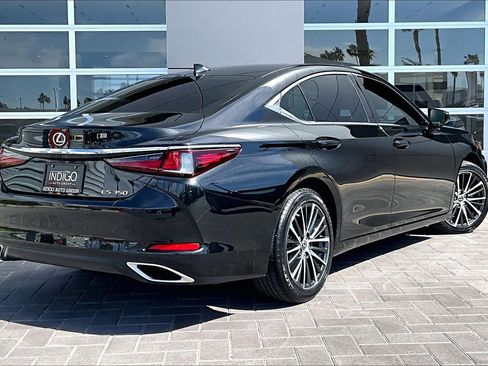 Used 2024 Lexus ES 350 w/ Premium Package image 13