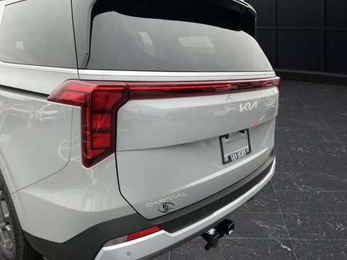 New 2026 Kia Carnival EX image 43