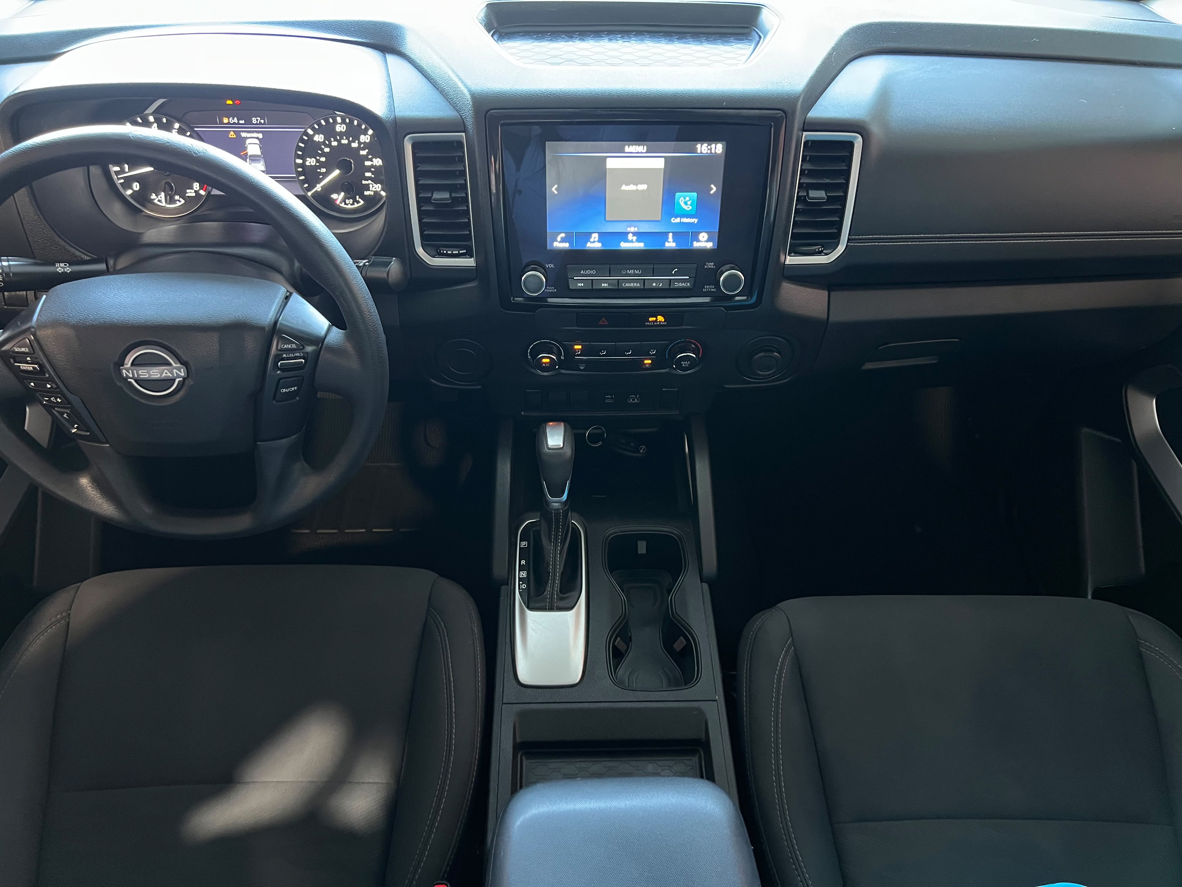 Used 2023 Nissan Frontier SV w/ Tow Package RWD image 18