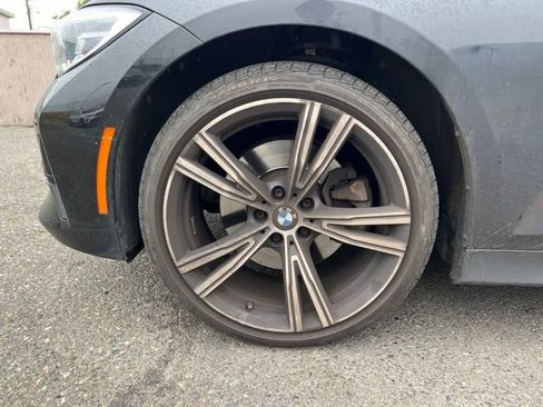 Used 2022 BMW 330i Sedan w/ Driving Assistance Package RWD image 10