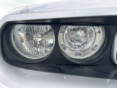 Used 2013 Dodge Challenger R/T RWD image 7