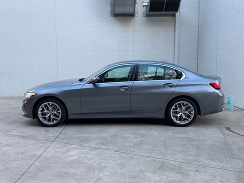 Certified 2025 BMW 330i xDrive Sedan w/ Premium Package image 5