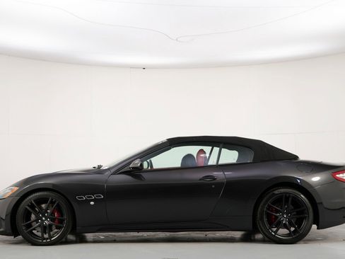 Used 2018 Maserati GranTurismo Sport image 9