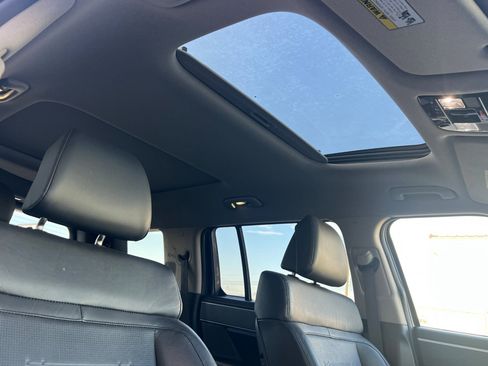 Used 2024 Hyundai Santa Fe Limited image 20