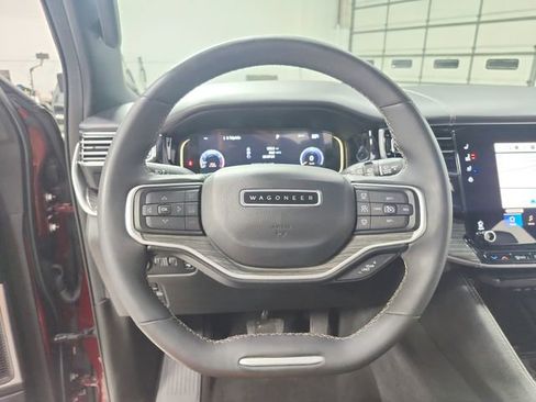 Used 2022 Jeep Wagoneer Series II RWD image 23
