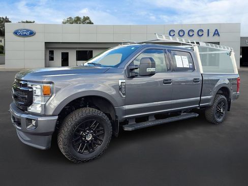 Used 2022 Ford F250 XLT w/ Black Appearance Package AWD/4WD image 1