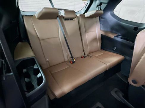 Certified 2024 Toyota Grand Highlander AWD Hybrid image 33