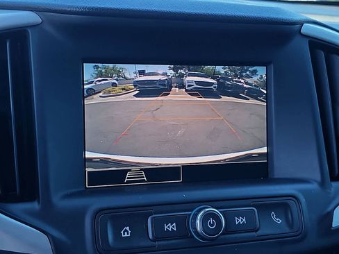 Used 2024 GMC Terrain SLE w/ Driver Convenience Package AWD/4WD image 26