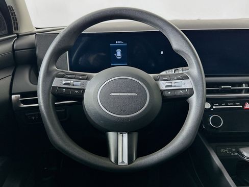 Used 2025 Hyundai Tucson SEL FWD image 18