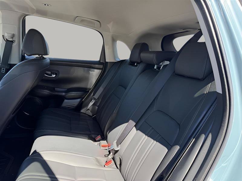 Used 2023 Honda HR-V EX-L image 24