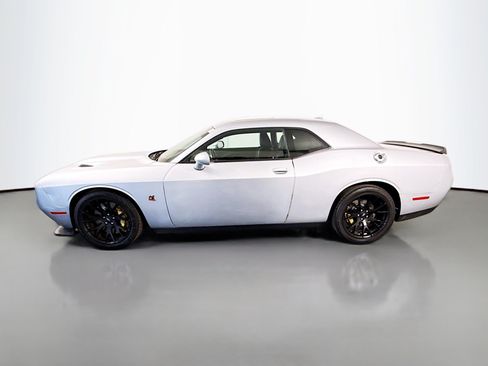 Used 2019 Dodge Challenger R/T Scat Pack w/ Dynamics Package RWD image 6