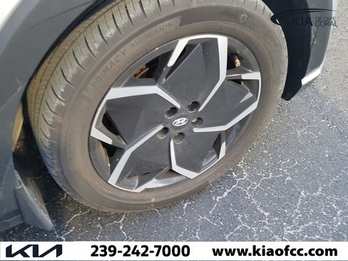 Used 2024 Hyundai Ioniq 5 SEL RWD image 8