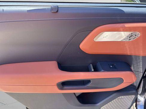 New 2027 Kia Telluride SX FWD image 16