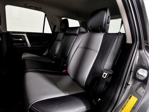 Used 2022 Toyota 4Runner SR5 Premium AWD/4WD image 6