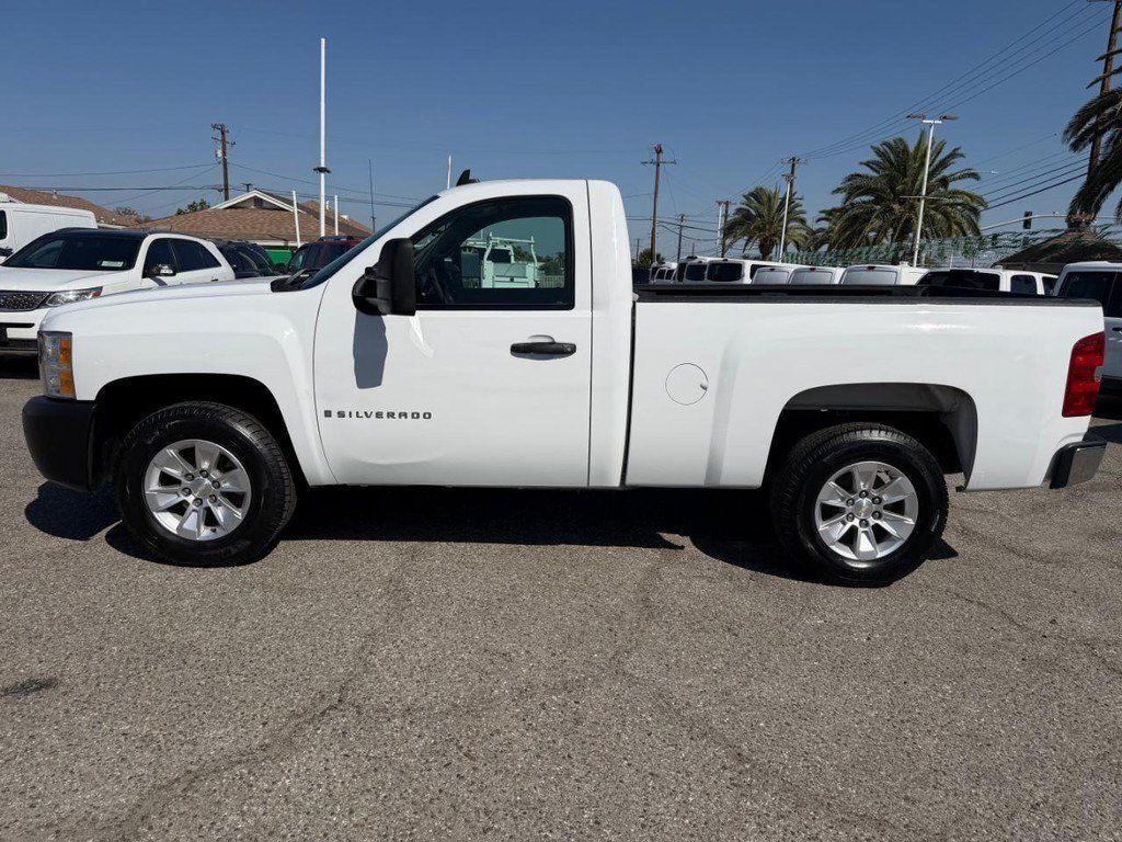 Used 2009 Chevrolet Silverado 1500 W/T AWD/4WD image 10