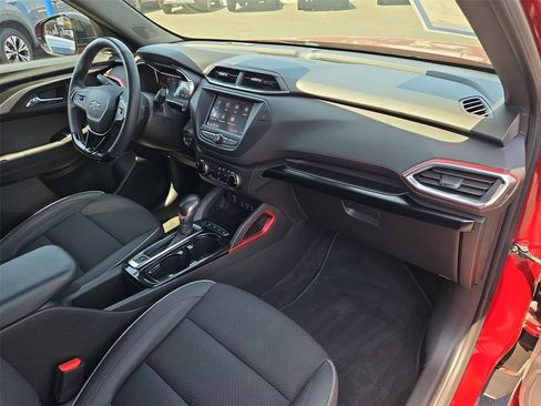 Certified 2023 Chevrolet TrailBlazer RS FWD image 19