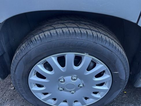 Used 2008 Chevrolet HHR LT FWD image 14