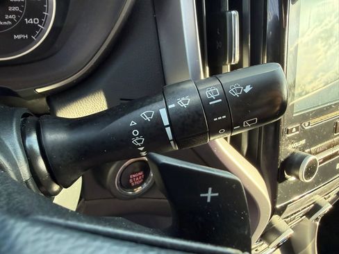 Used 2019 Subaru Ascent Premium image 49