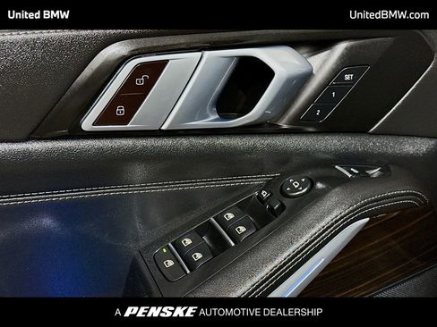 Used 2024 BMW X5 xDrive50e w/ Parking Assistance Package image 3