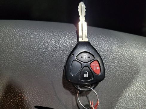 Used 2019 Toyota 4Runner SR5 Premium image 32