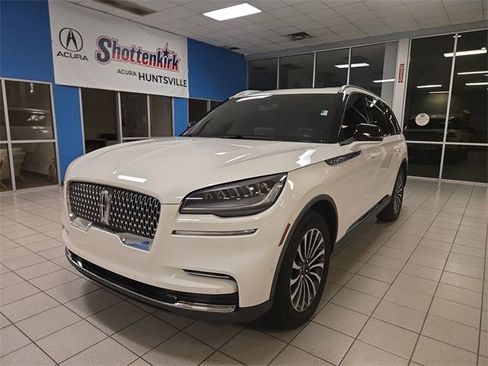 Used 2022 Lincoln Aviator Reserve image 1