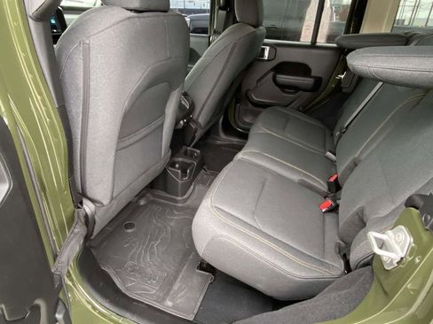 Used 2024 Jeep Wrangler Willys image 8