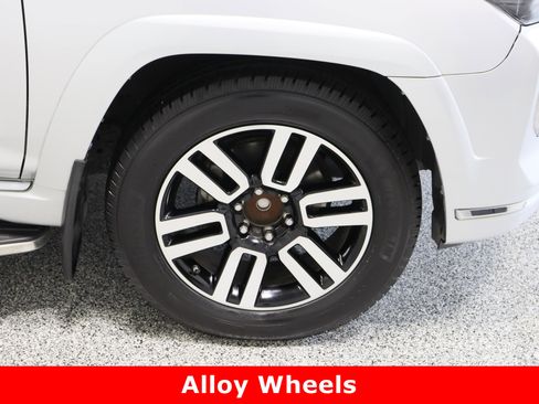 Used 2018 Toyota 4Runner Limited image 5
