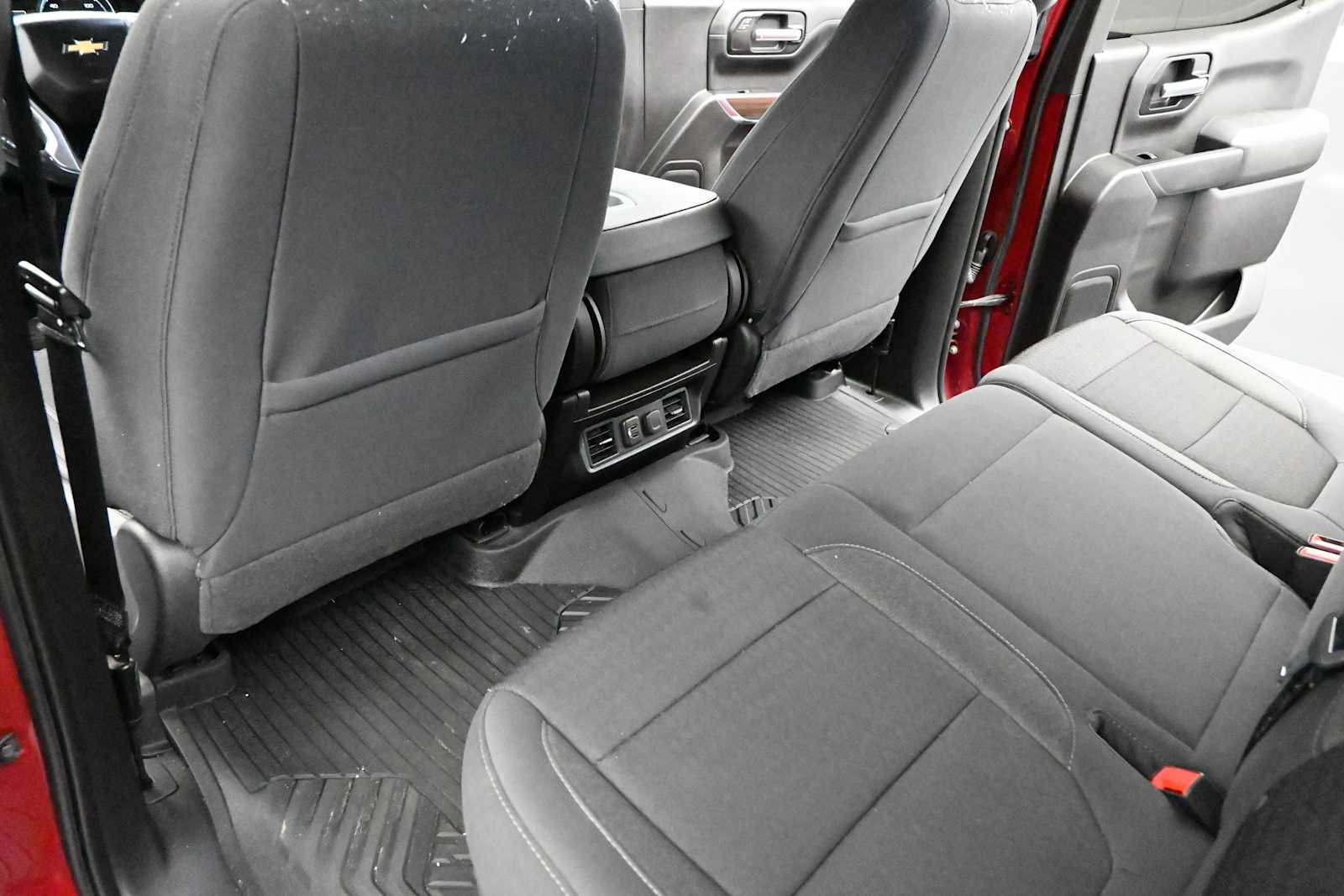 Used 2020 Chevrolet Silverado 1500 LT w/ All-Star Edition AWD/4WD image 23