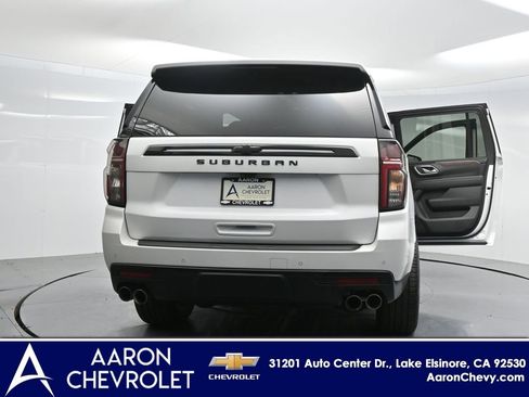 New 2024 Chevrolet Suburban High Country image 34
