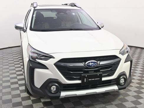 Used 2024 Subaru Outback Touring image 9