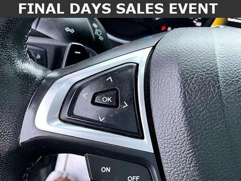 Used 2018 Ford Fusion Titanium image 10