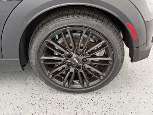 Used 2024 MINI Cooper S w/ Signature Upholstery Package FWD image 24