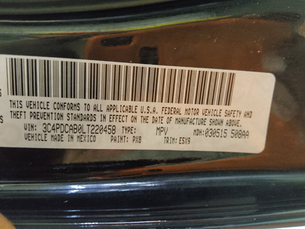 Used 2020 Dodge Journey SE FWD image 33