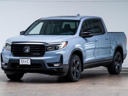 Used 2022 Honda Ridgeline Black Edition image 3