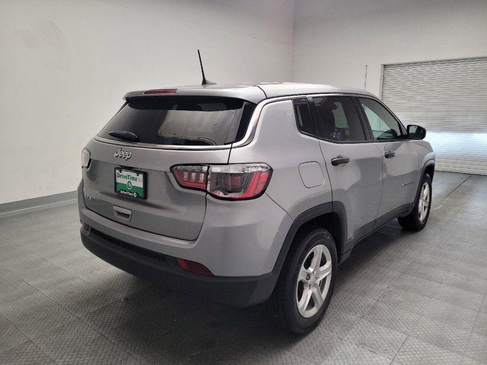 Used 2023 Jeep Compass Sport AWD/4WD image 9