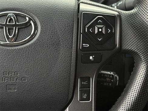 Used 2019 Toyota Tacoma TRD Sport w/ Technology Package image 15