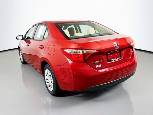 Used 2018 Toyota Corolla LE image 8